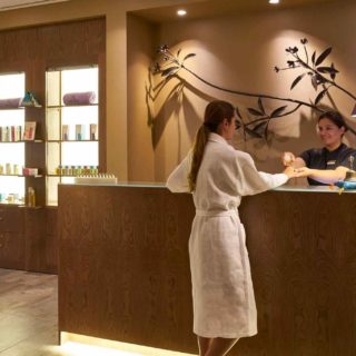 https://kleinmondtourism.co.za/wp-content/uploads/2017/11/spa-16-320x320.jpg